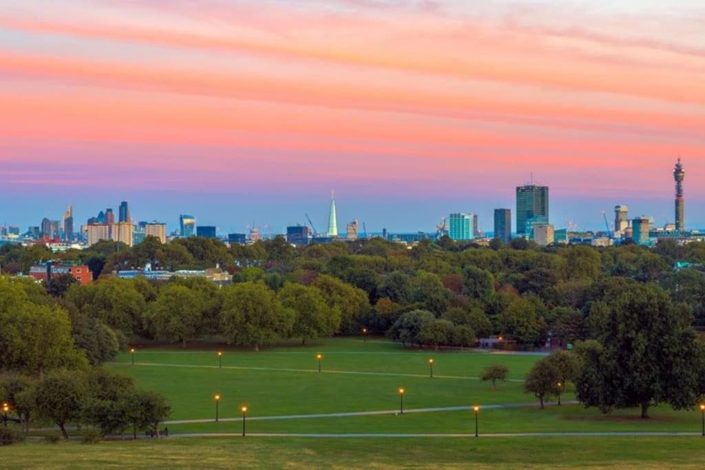 Gorgeous 2 Bedroom Flat In Charming Swiss Cottage ロンドン エクステリア 写真